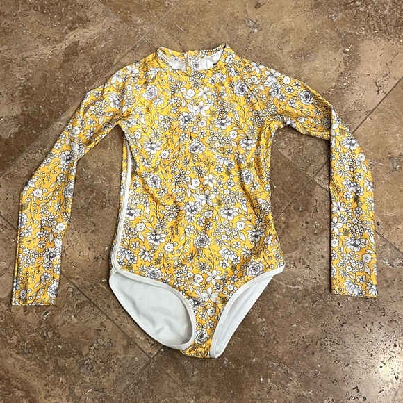 Art Class Yellow Floral Swim One Piece Long Sleeve Leotard M 7/8 - Picture 1 of 3
